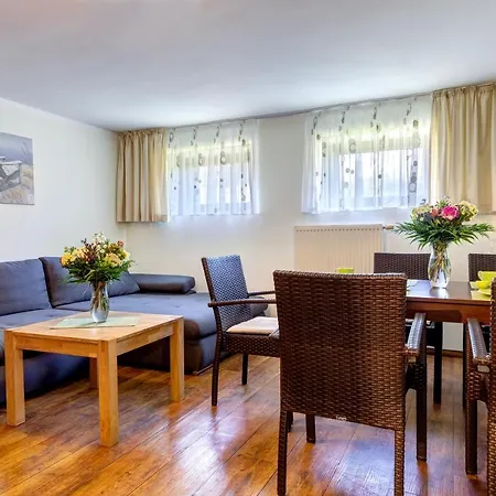 Gruenes Haus Apartment *